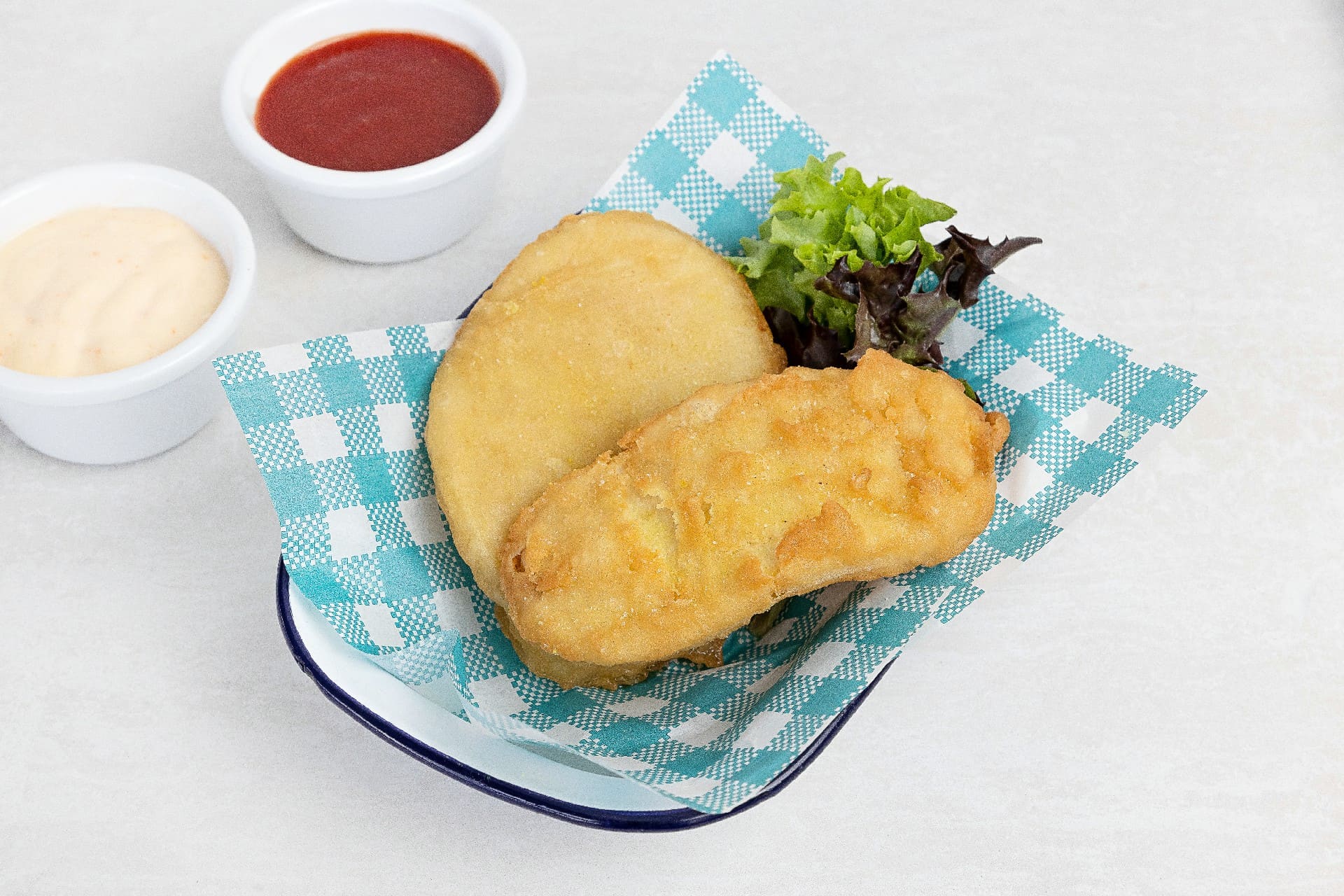 Fresh seafood platter at Gold Coast seafood restaurant